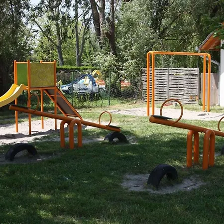 In Balatonmariafuerdo 33086 度假居