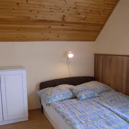 In 33086 Tatil Evi *